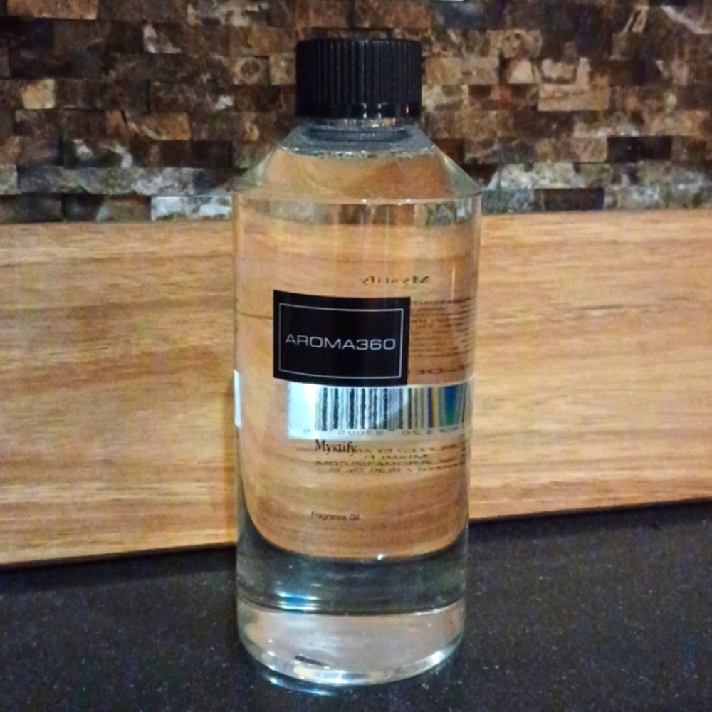 NWT AROMA 360 MYSTIFY FRAGRANCE OIL 500ml.